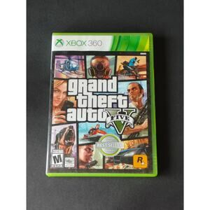 Grand Theft Auto V Microsoft Xbox 360 2013 Tested 2 Discs With MAP